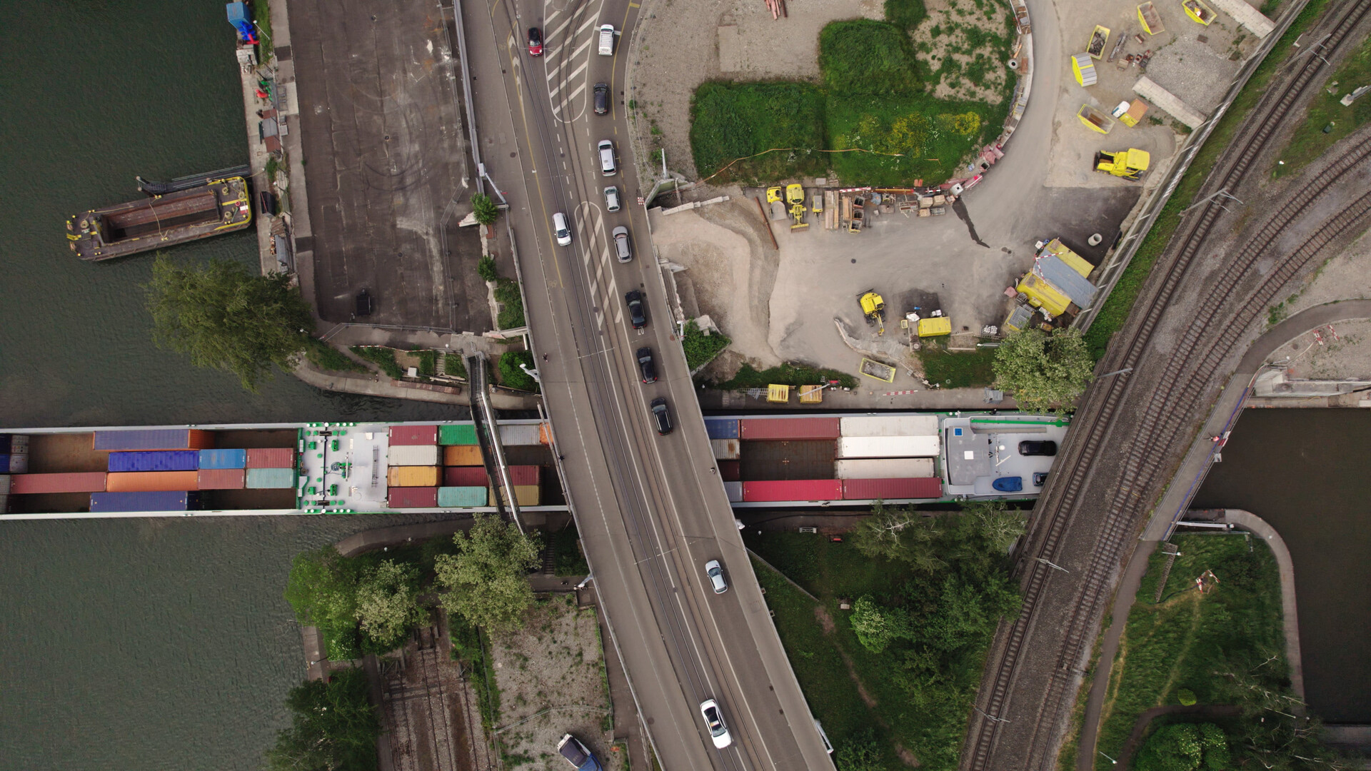 Bild vom Film Bahnhof der Schmetterlinge